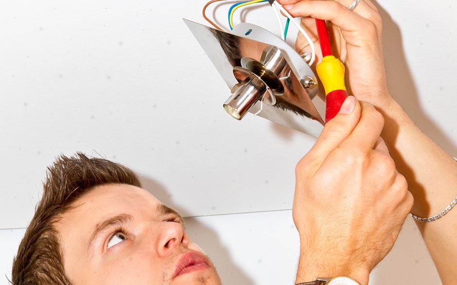 besoin d'un électricien Montesson